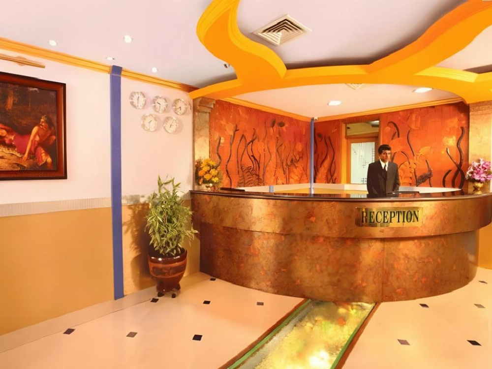 Hotel Grand Seasons Main image