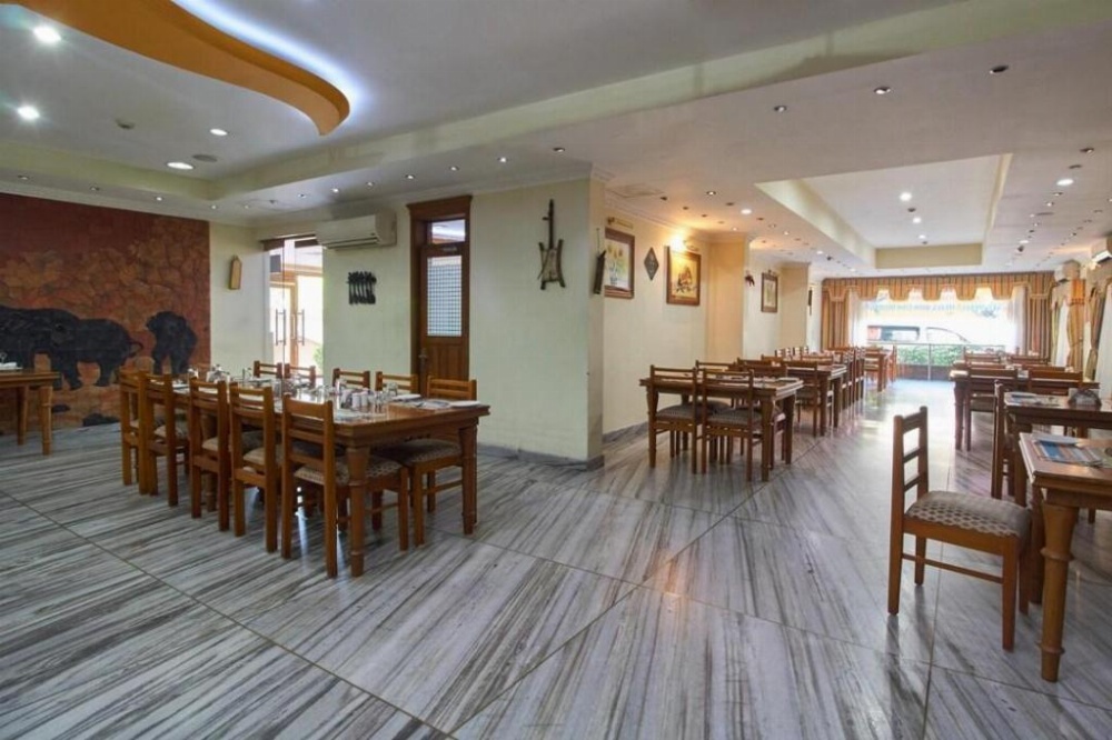 Hotel Grand Seasons